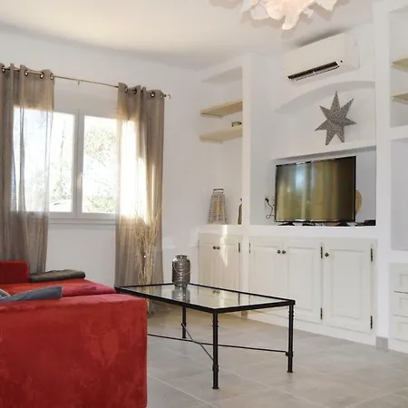 Four Bedroom Holiday In Figari Casa vacanze Figari (Corsica)