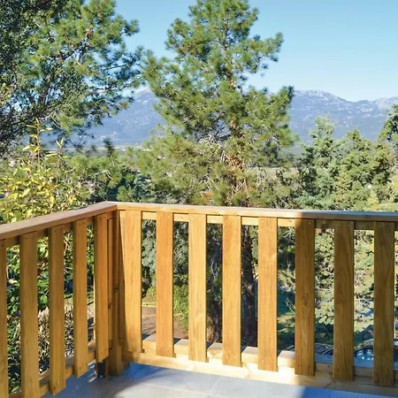 Four Bedroom Holiday In Figari *